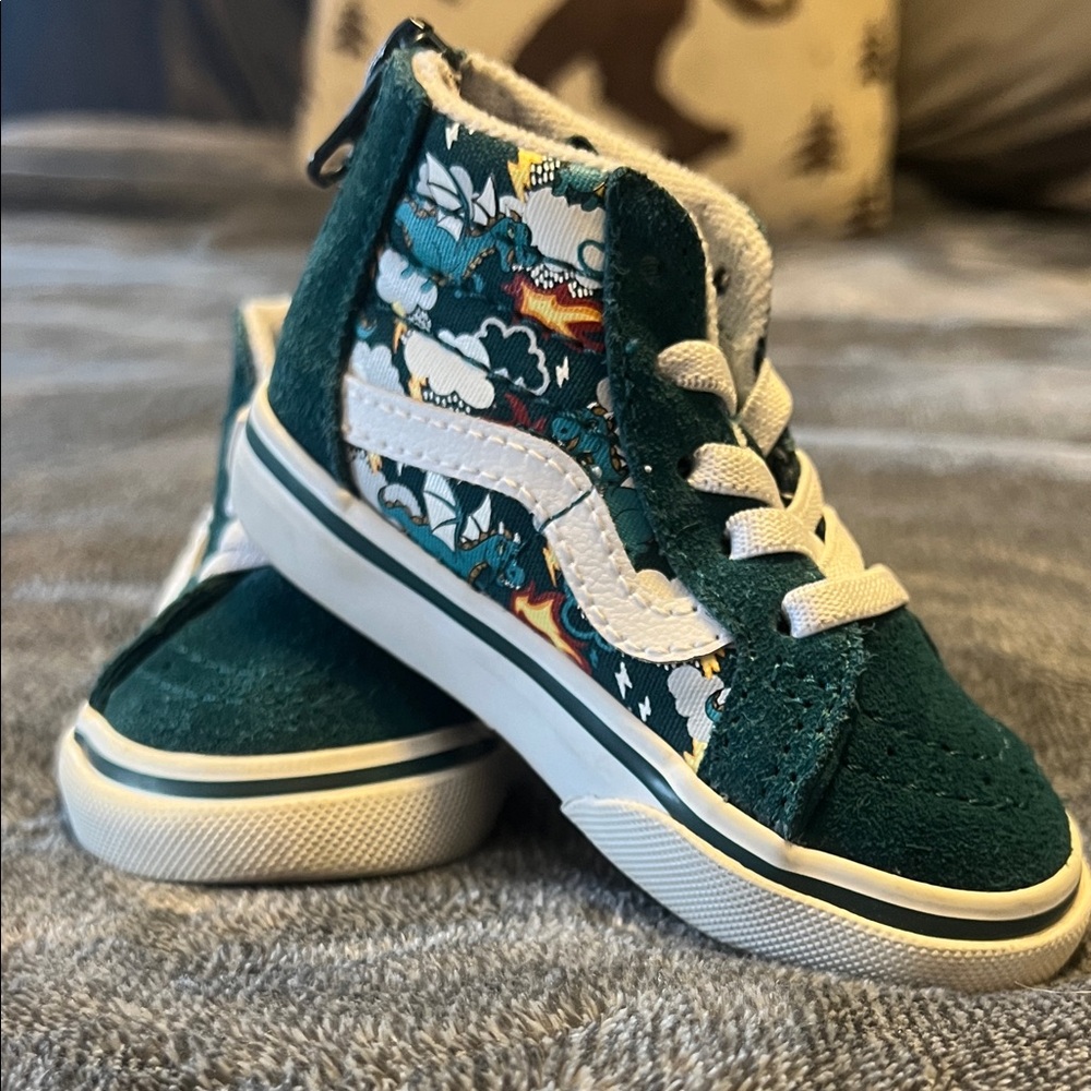 Vans High-Top Sneakers with Teal and White glow in the dark dragon design